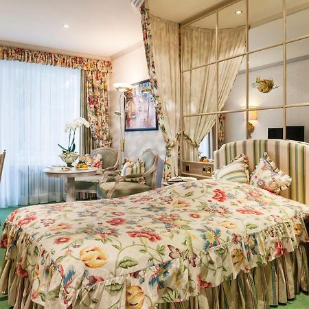 Relais & Chateaux Hotel Schwarzmatt Баденвайлер Екстериор снимка